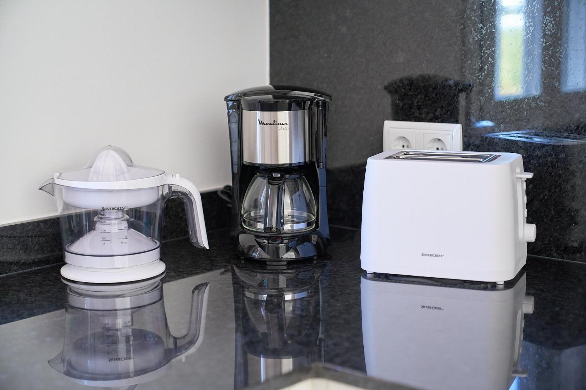 Apartamento Sanmartino Con Jacuzzi 图伊 外观 照片